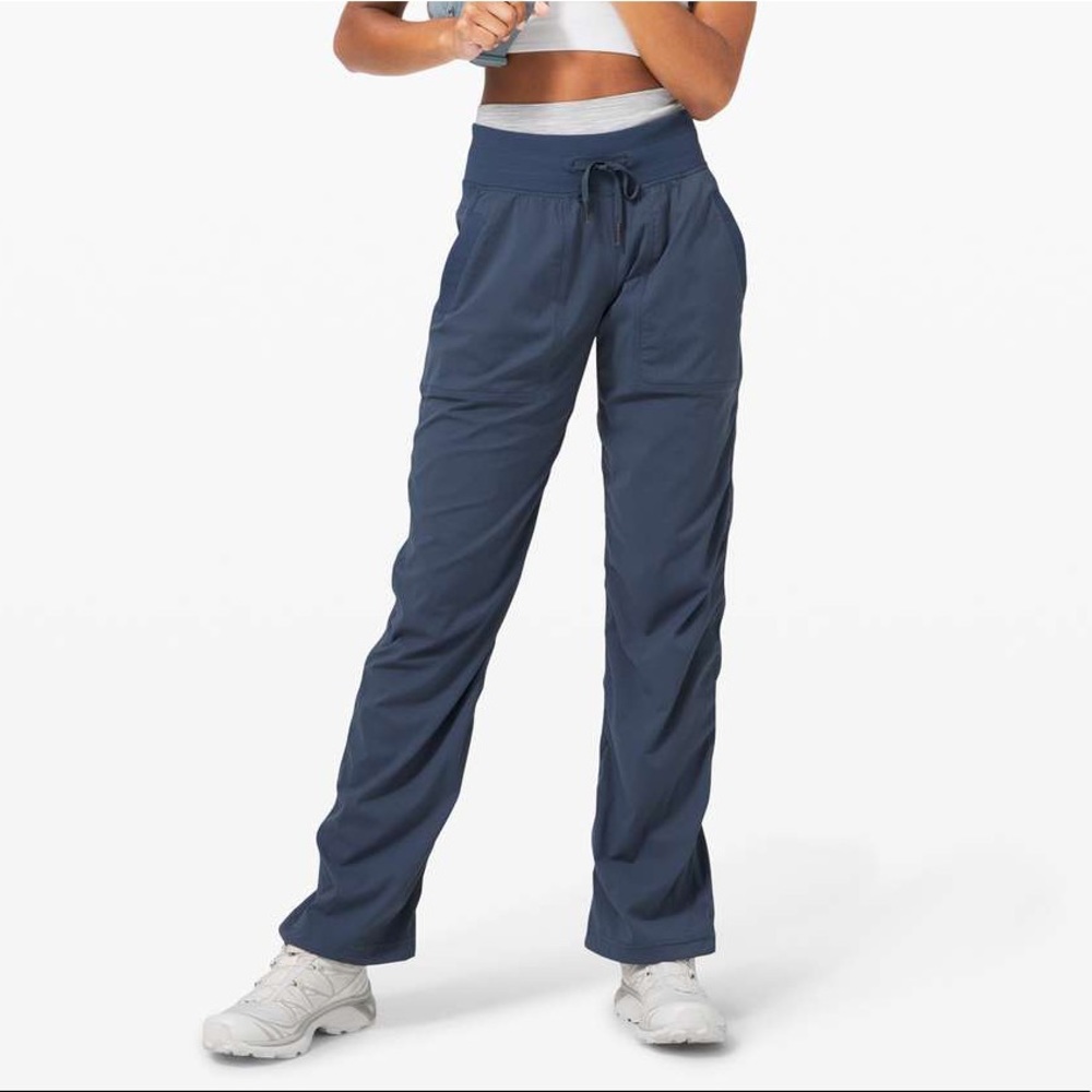 Lululemon Dance Studio Pant III *Unlined Sz 6 Iron Blue EUC